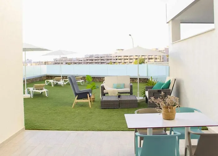 Ocean Garden 108 Con Jardín Privado Y Vista Al Mar