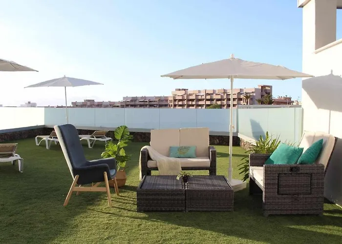 Ocean Garden 108 Con Jardín Privado Y Vista Al Mar Apartamento