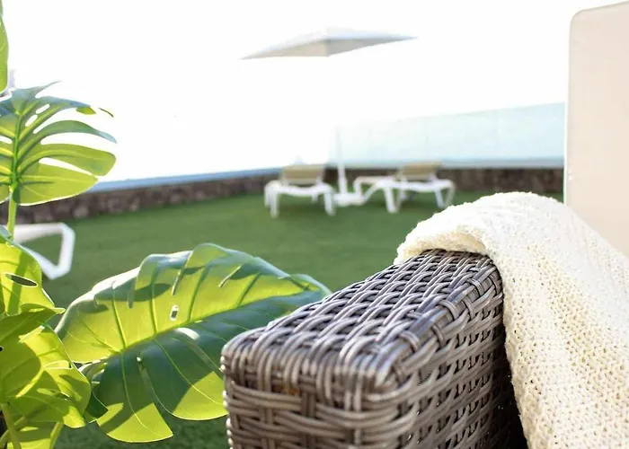 Ocean Garden 108 Con Jardín Privado Y Vista Al Mar Apartamento